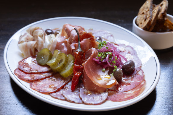 La Luna’s charcuterie tasting plate.