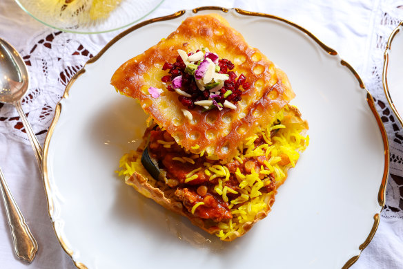 Mirza ghasemi (eggplant and tomato) tahdig sandwich.