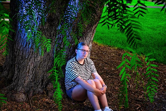 Mackenzie Sinclair’s asthma symptoms emerged in primary school. But she wasn’t formally diagnosed until she was an adult.