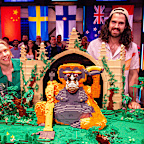 In Episode Six, the build was all about sabotaging Hamish. Teams had to build the most creative and exciting booby traps to stop ﻿his journey driving a remote-control Jeep through their themed builds.