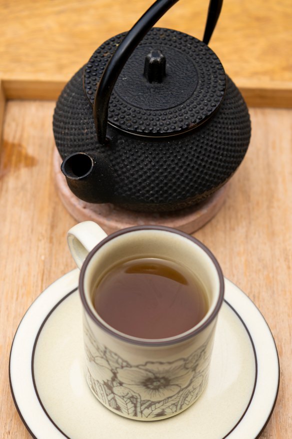 Peppermint tea at Khamsa.