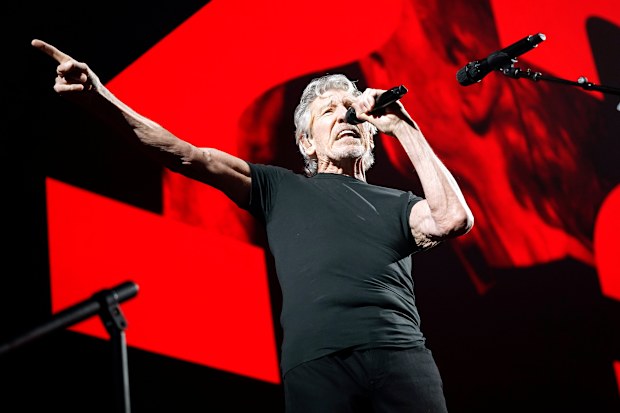 Roger Waters performs at the United Center on Tuesday, July 26, 2022, in Chicago