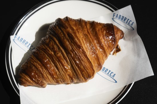 Plain croissant.