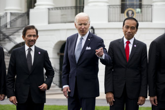 US President Joe Biden, centre, with Hassanal Bolkiah, Brunei’s sultan, left, and Joko Widodo, Indonesia’s president.
