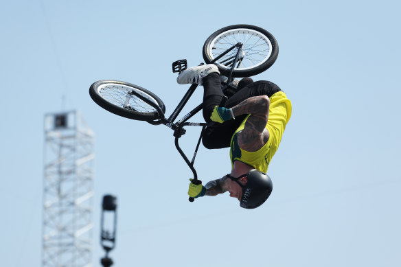 Australian Logan Martin takes gold in the BMX debut at the Tokyo Olympics.