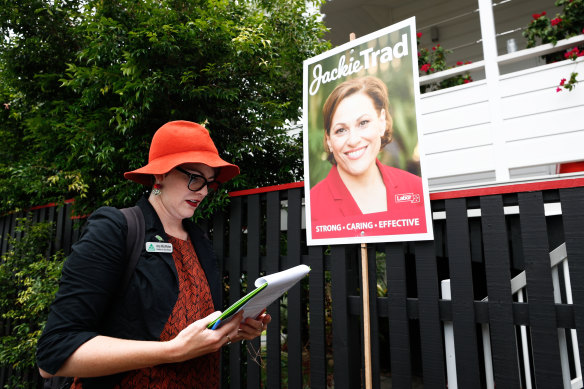 The Greens' Amy MacMahon came very close to snatching South Brisbane off Jackie Trad in 2017. 