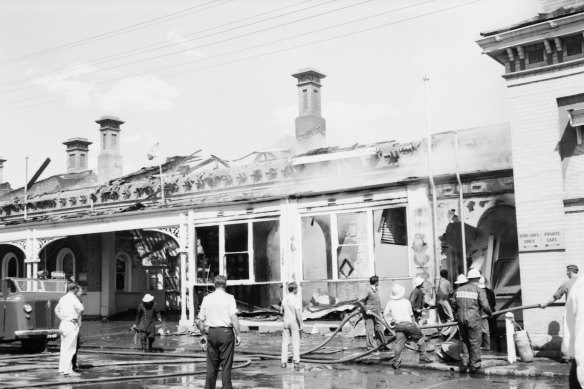 Bendigo Railway Station destroyed by fire in 1965.