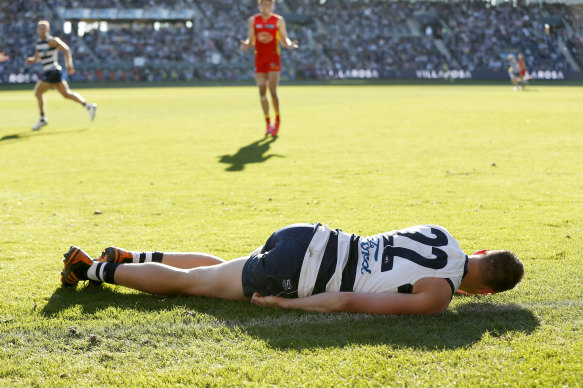 Mitch Duncan suffered a concussion after a heavy tackle in round 10. 