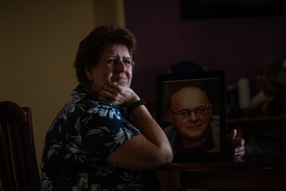 Debra Vivarini-Lorenzi lost her husband Eddie, a welder of 48 years, to lung cancer in 2021.