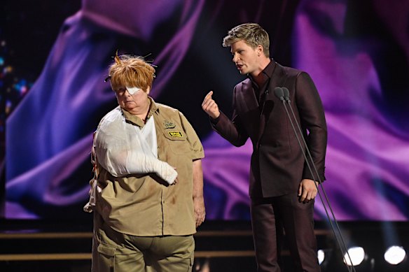 Szubanski, as her Kath and Kim character Sharon, with Robert Irwin on stage at the Logie Awards in August. It was her first public appearance since being diagnosed with cancer.
