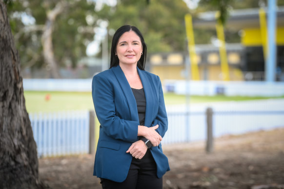 Three-times City of Hume mayor Carly Moore has quit the ALP to run as an independent in Calwell.