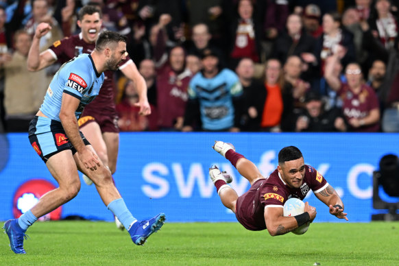 Valentine Holmes crosses for Queensland’s opening try.