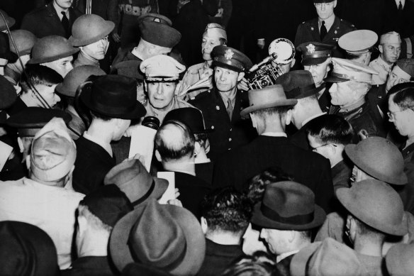 US Army Chief of Staff, General Douglas MacArthur, arrives in Melbourne on 22 March 1942