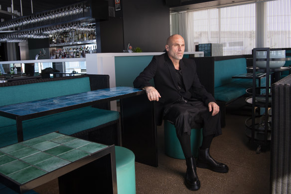 Bondi Icebergs restauranteur says the scramble for hospitality staff as Sydney reopens is like the Hunger Games. 