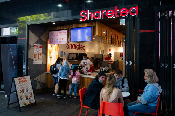 Bubble tea giant Sharetea Australia has been forced to pay back $90,000 to underpaid workers. 