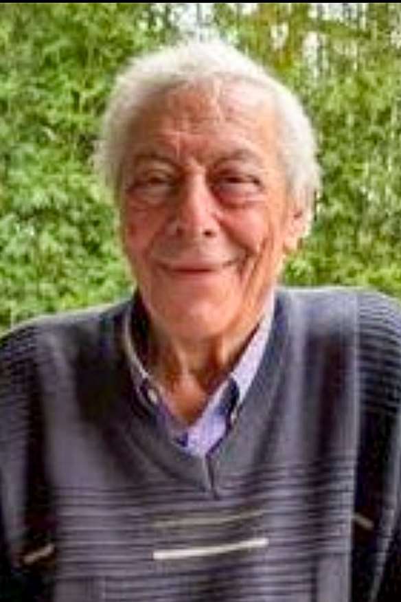 A polícia está pedindo ajuda para encontrar um homem de 85 anos que pode ter sido sequestrado de sua casa em North Ryde na sexta-feira.