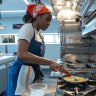 Sydney Adamu (Ayo Edebiri) making an omelette in The Bear.