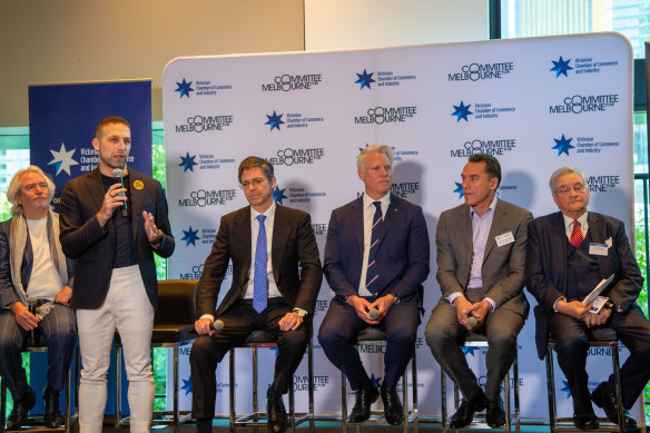 The bloke-heavy line-up at the VCCI breakfast on Wednesday.