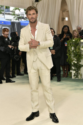 Chris Hemsworth in Tom Ford.