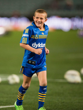 Matt Arthur as a Parramatta ball boy in 2014.