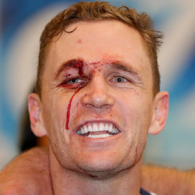 Joel Selwood sings the song after victory over the Eagles.