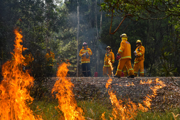 Victoria spends more than any other state on fire fighting 