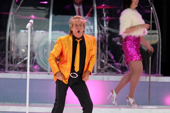 Rod Stewart plays Hanging Rock in 2012.