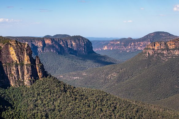 Govetts Leap lookout.