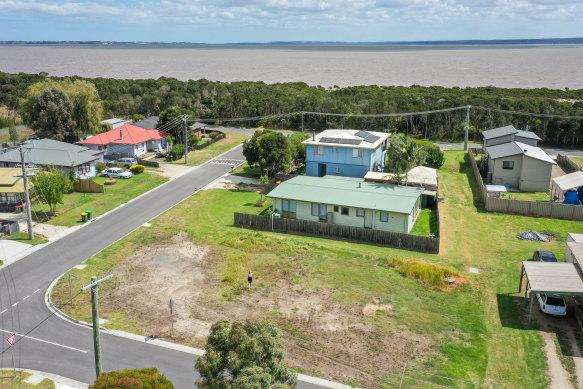 The Bass Coast Shire has knocked back permits to build homes at Pioneer Bay due to flood risk. 