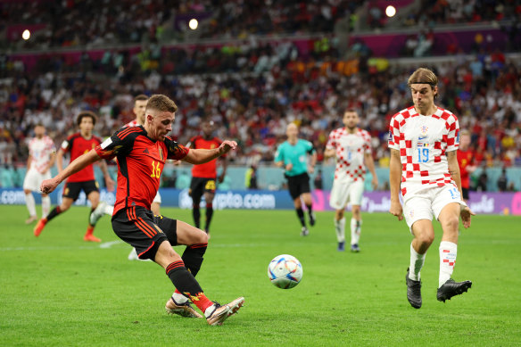 Thorgan Hazard of Belgium crosses the ball.
