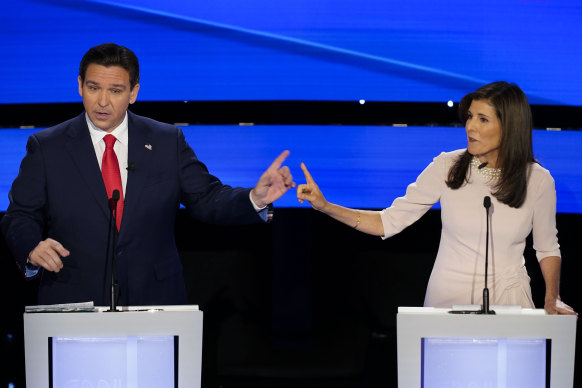 Republican candidates Ron DeSantis and Nikki Haley at a CNN debate in Des Moines, Iowa.