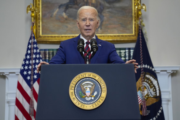 US President Joe Biden delivers a statement about the collapse of the Francis Scott Key Bridge.
