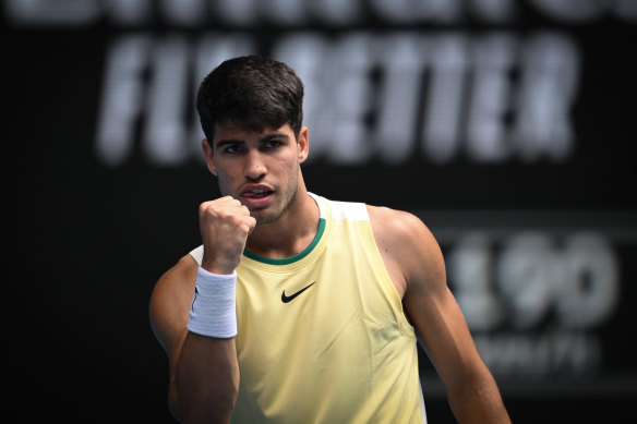 Carlos Alcaraz blitzed his way into the second week of the Australian Open.