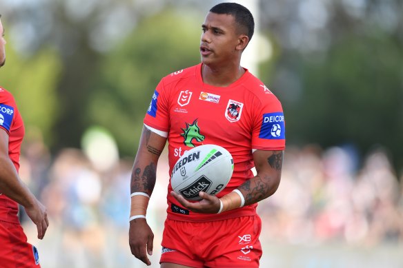 Tristan Sailor formerly played for the St George Illawarra Dragons. 