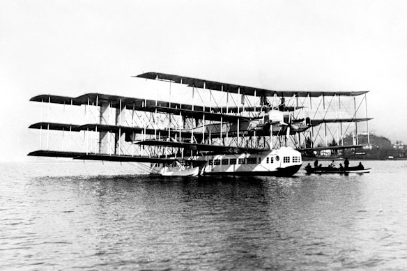 El Noviplano se estrelló en su segundo vuelo y nunca más volvería a volar.