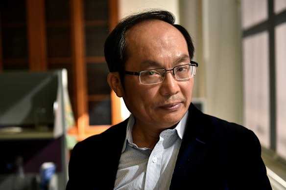 Chinese dissident Chongyi Feng is wanted by Hong Kong police.