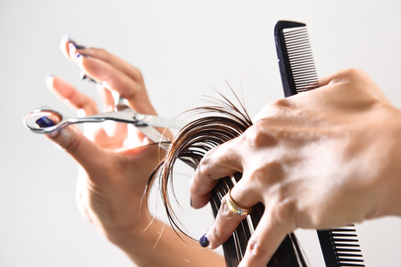 With the right communication, changing hairdressers doesn’t have to be difficult. 