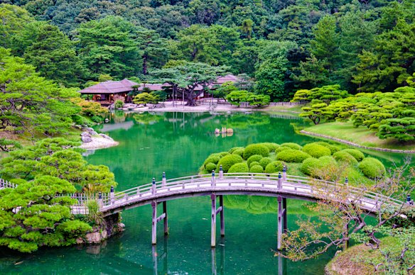 Ponds in Ritsurin garden.