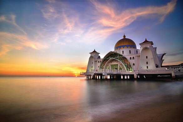 Sunset over the Malacca Straits Mosque.