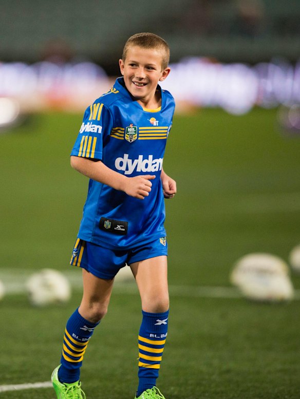 Matt Arthur as a Parramatta ball boy in 2014.