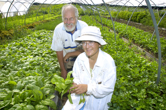 Picture of Hideko and Dave in the veggie farm in 2008. 