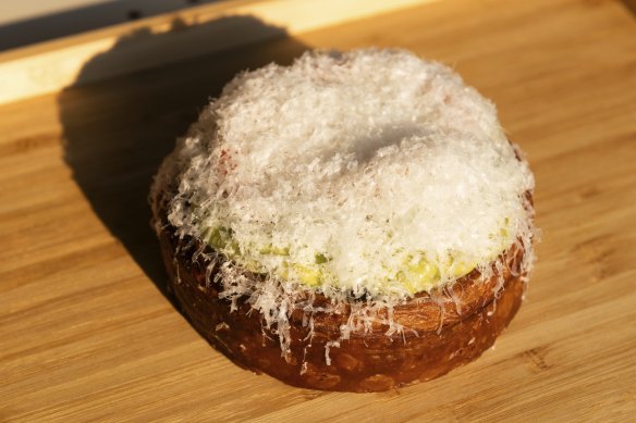 Shadow 6 best sale avocado toast