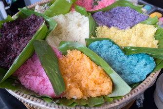 Sticky rice on sale at Chatuchak Market in Bangkok: No matter which way you colour it, it’s still rice.