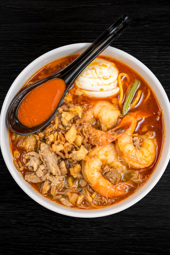 Penang hokkien prawn soup.