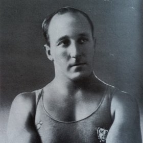 Swimmer Cecil Healy is the only Australian Olympic gold medallist killed at war.