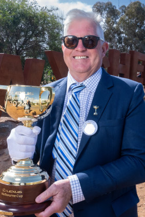 Melbourne Cup tour ambassador Merv Keane and the trophy at his home town of Wycheproof.