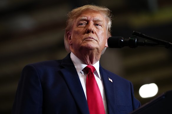 Mercoledì il presidente degli Stati Uniti Donald Trump interviene durante una manifestazione elettorale.