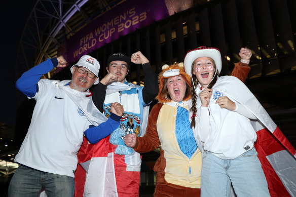 England fans show their support prior to the FIFA Women’s World Cup Australia & New Zealand 2023 Final match between Spain and England at Stadium Australia on August 20, 2023 in Sydney / Gadigal, Australia. (Photo by Brendon Thorne/Getty Images )