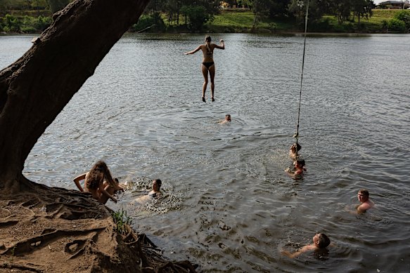 Cooling off in Penrith, one area which broke its October heat record on Wednesday.
