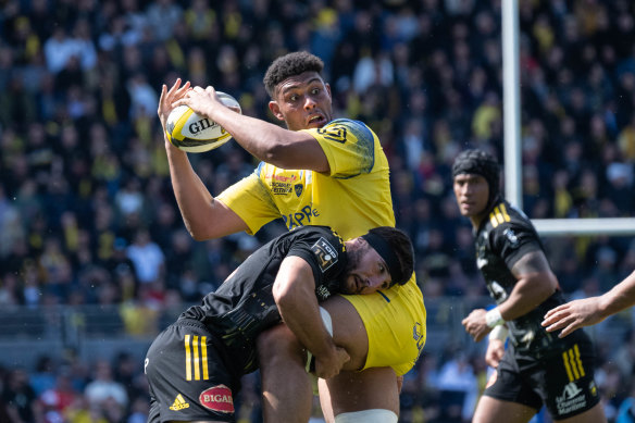 Miles Amatosero in action for Clermont in France’s Top 14 earlier this year.